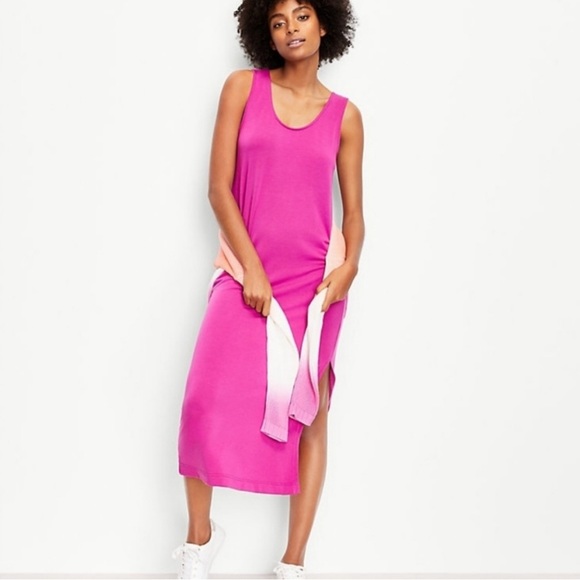 Lou & Grey Dresses & Skirts - Lou & Grey Signature Soft blend tank midi dress